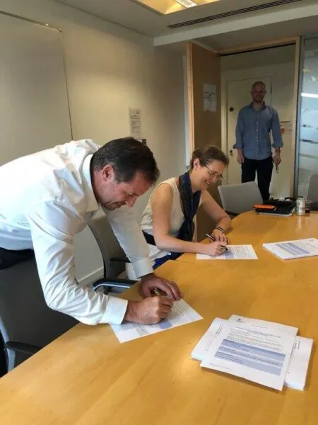 Richard Pennington signs HMCTS contract