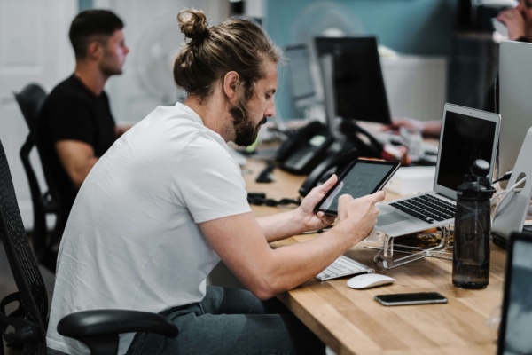 AI and voice analytics, compliance technology , competitive advantage