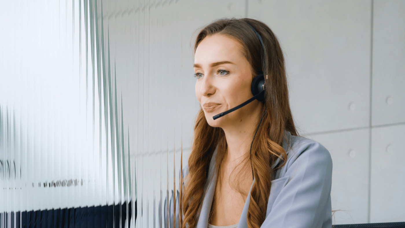 Five Step Framework for Artificial Intelligence Adoption in Customer Service